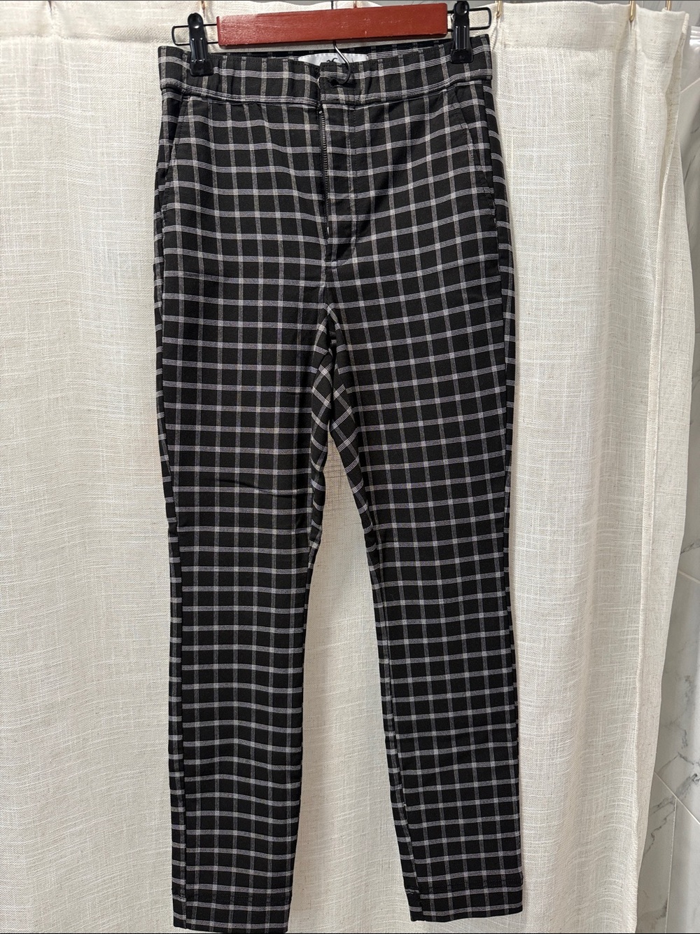 NWT Hollister Black & White Plaid Pants